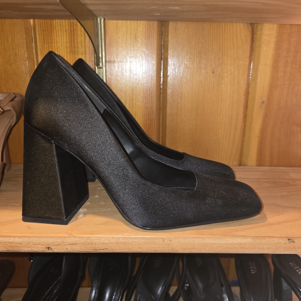 Elegant Black Women's Block Heel Shoes - Like New. Worn Once